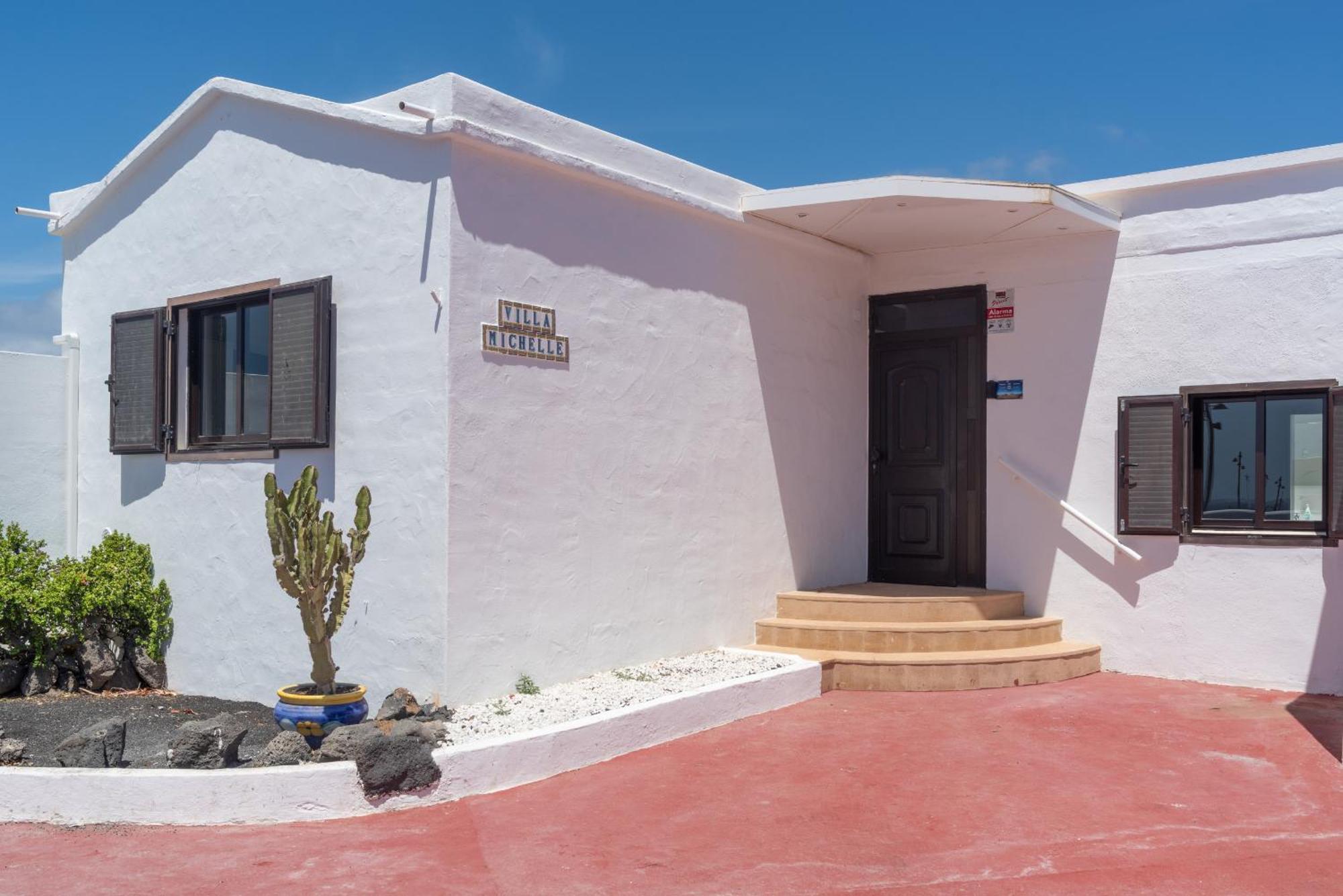 Villa Michelle - Lh114 By Villas Now Ltd Πλάγια Μπλάνκα Εξωτερικό φωτογραφία