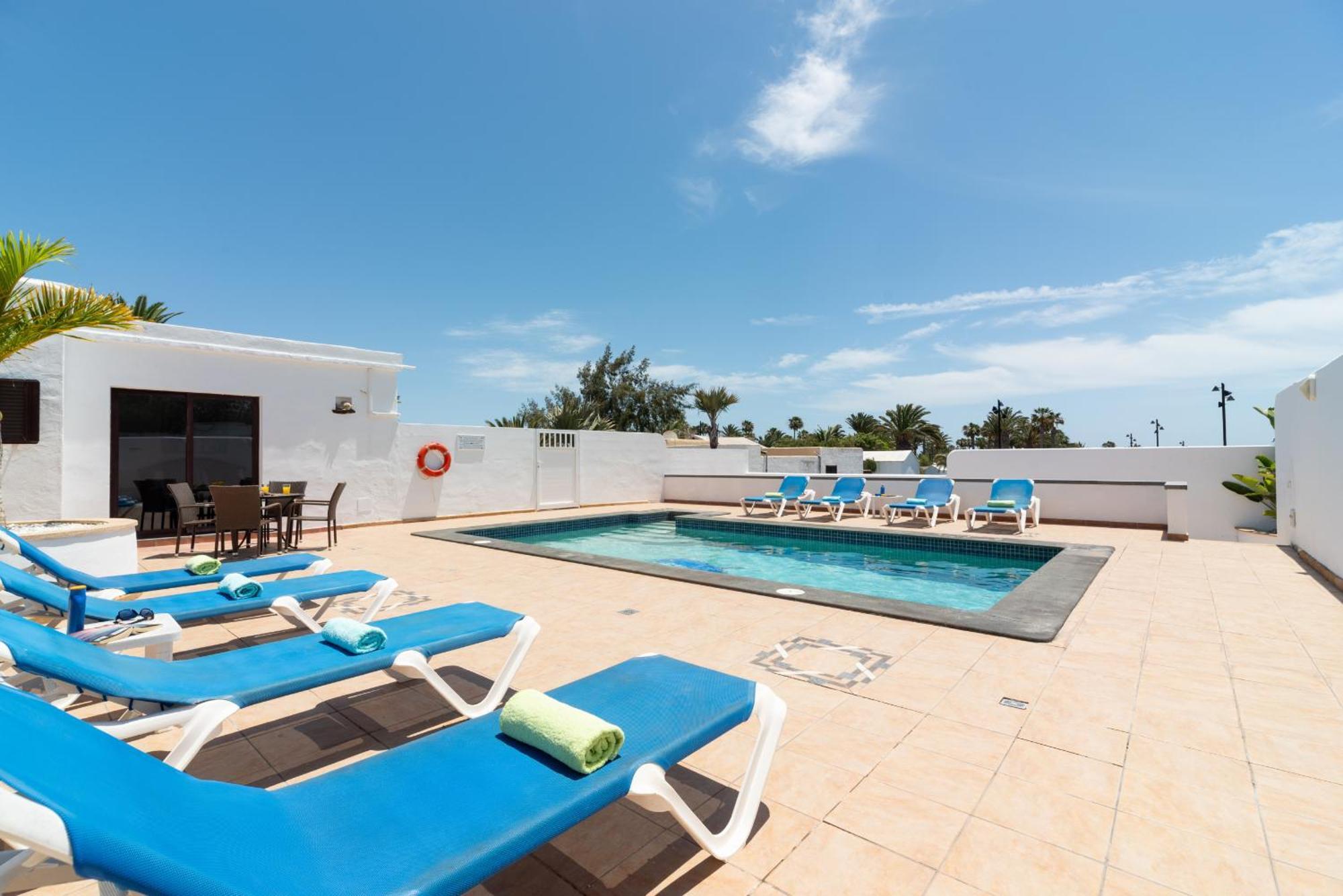 Villa Michelle - Lh114 By Villas Now Ltd Πλάγια Μπλάνκα Εξωτερικό φωτογραφία