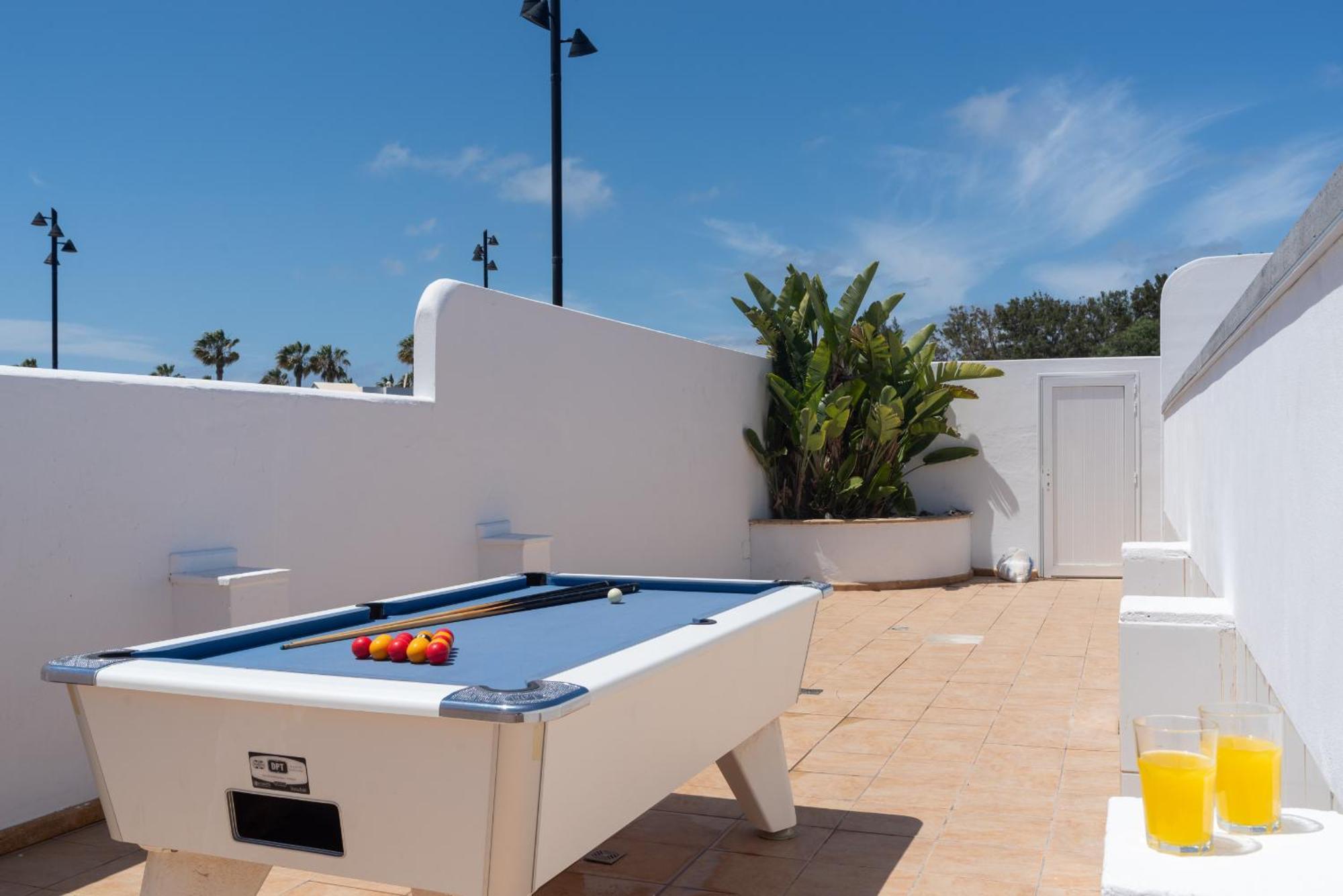 Villa Michelle - Lh114 By Villas Now Ltd Πλάγια Μπλάνκα Εξωτερικό φωτογραφία