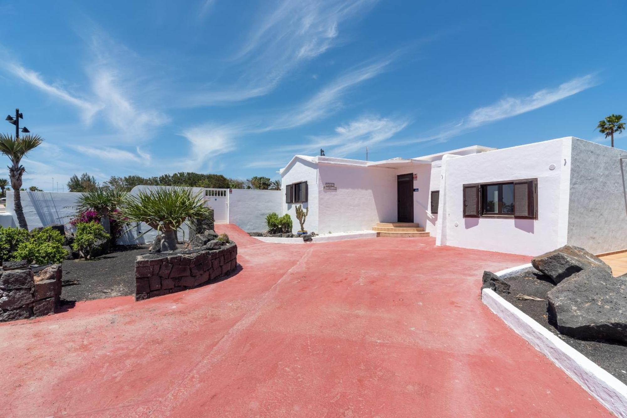 Villa Michelle - Lh114 By Villas Now Ltd Πλάγια Μπλάνκα Εξωτερικό φωτογραφία