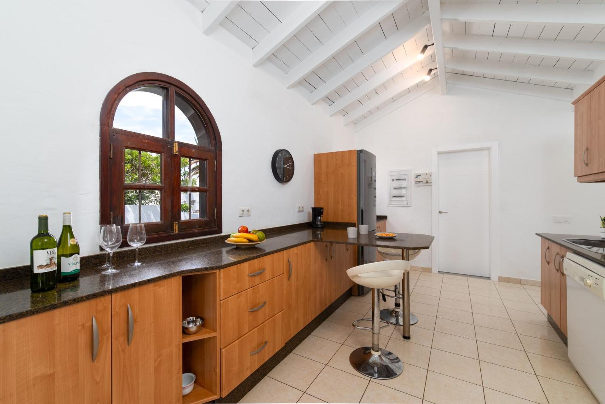 Villa Michelle - Lh114 By Villas Now Ltd Πλάγια Μπλάνκα Εξωτερικό φωτογραφία