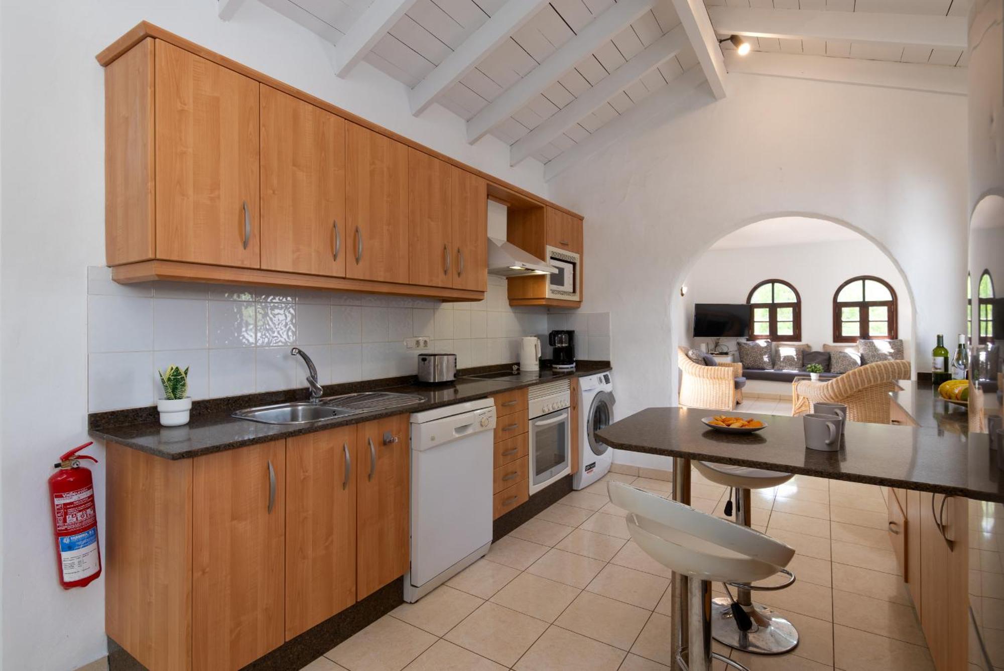 Villa Michelle - Lh114 By Villas Now Ltd Πλάγια Μπλάνκα Εξωτερικό φωτογραφία